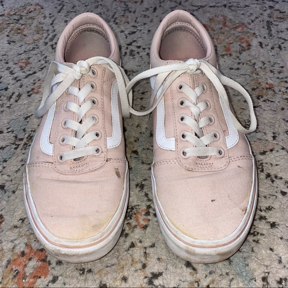 Vans - Picture 4 of 9